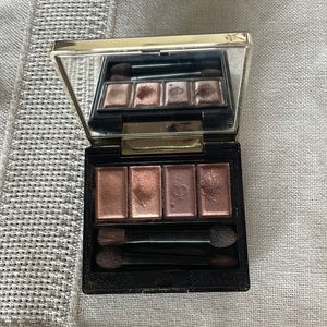 Clé de Peau Beauté Eyeshadow EYE COLOR QUAD 303 (Gift Becca Primer)
